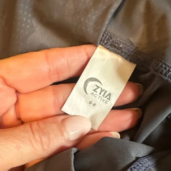 ZYIA grey Camouflage leggings - Picture 2 of 4